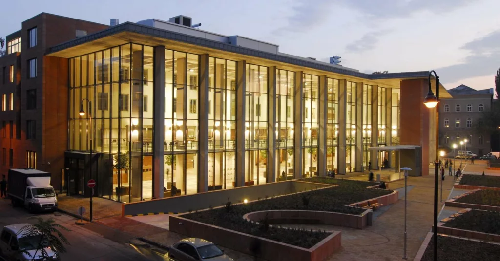 Semmelweis University