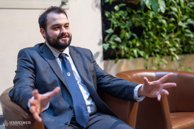 Dr. Caner Turan
